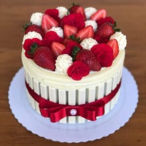 Bolo de Kit Kat Redondo