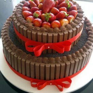 Bolo de Andar Kit Kat