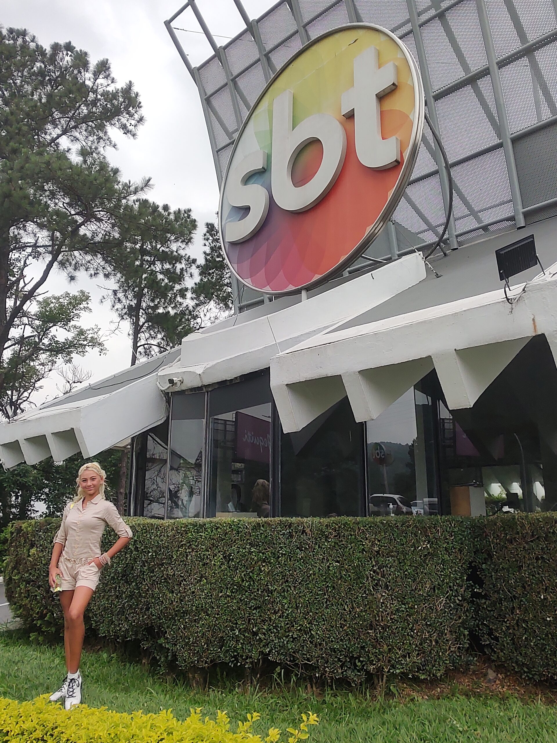 Sasa Fuzi atriz, novela infância de Romeu e Julieta no SBT 2024