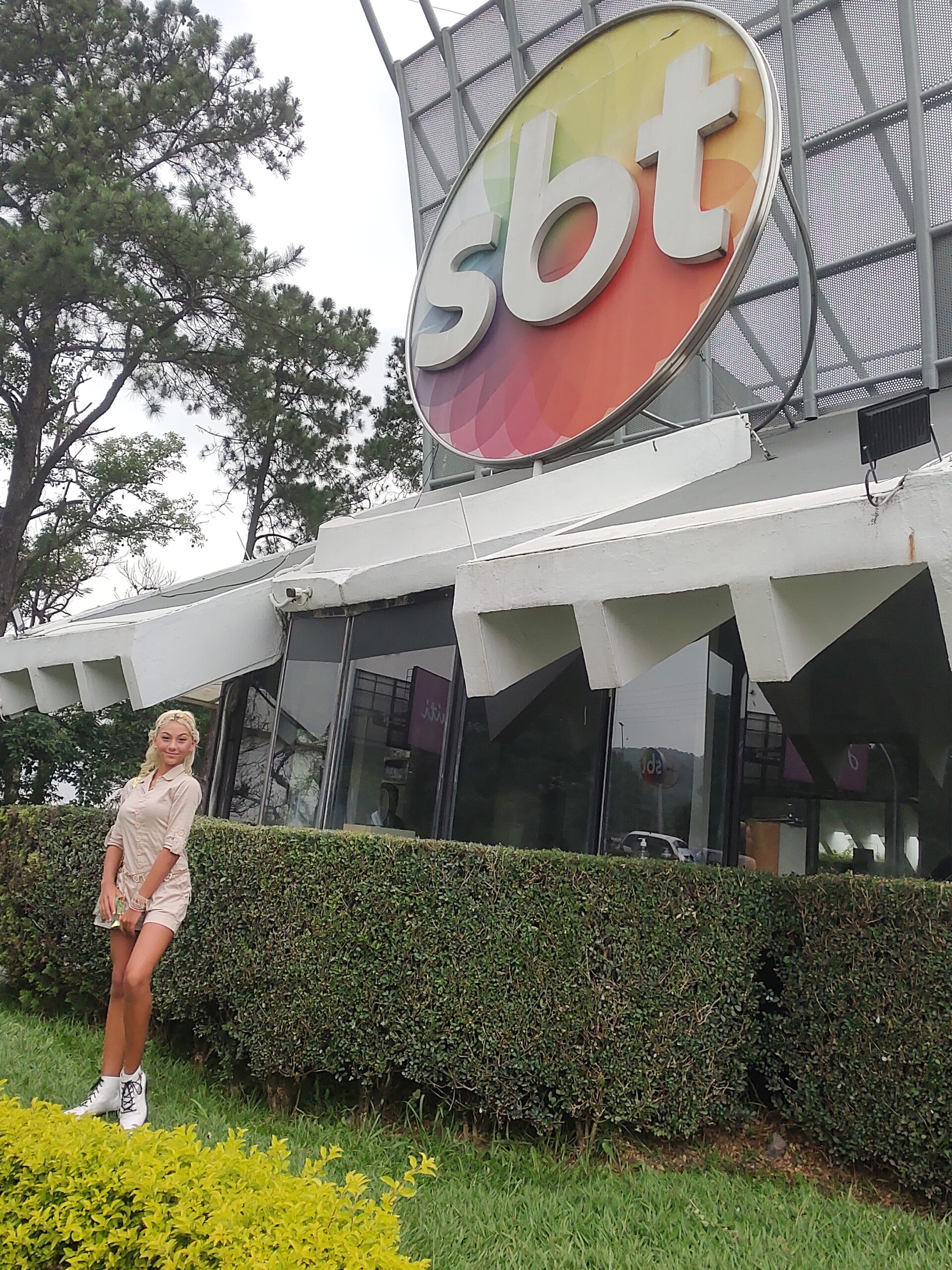 Sasa Fuzi atriz, novela infância de Romeu e Julieta no SBT 2024